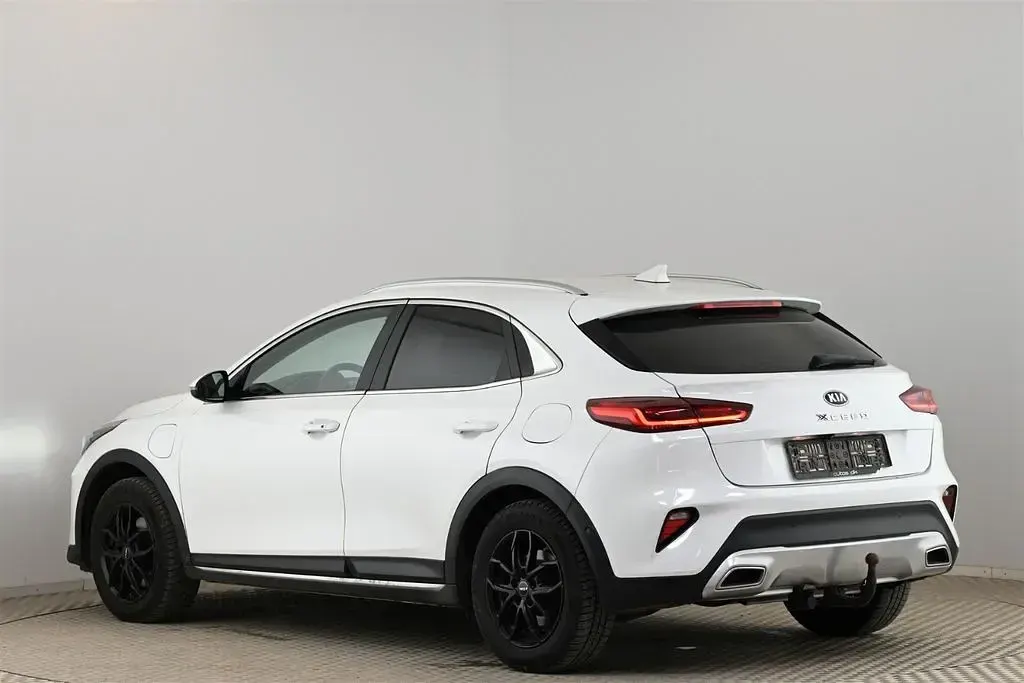 Używany Kia XCeed 141 KM (103 kW) 2020 Biały SUV