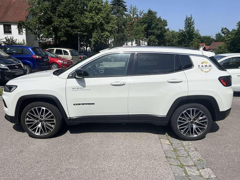 Gebraucht Jeep Compass Limited 150 PS (110 kW) 2022 Weiß SUV