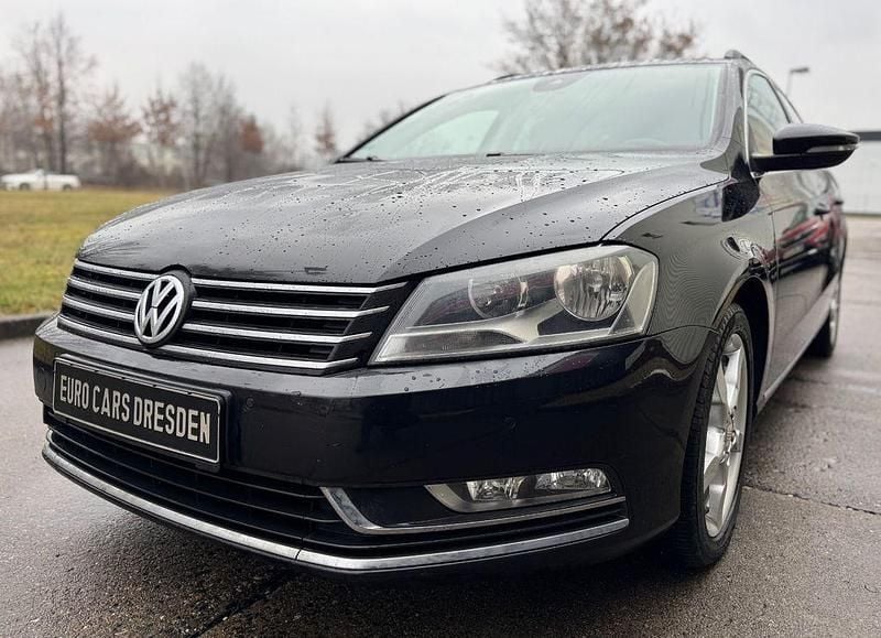 Schwarz Gebraucht 2014 VW Passat Comfortline Kombi | 6.500 € (Superpreis) - Bild 1/4