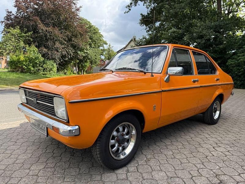 Gebraucht Ford Escort 54 PS (39 kW) 1976 Orange Limousine