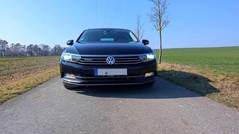 Gebraucht VW Passat Highline 190 PS (139 kW) 2015 Schwarz Kombi