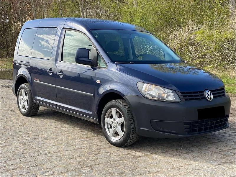 Gebraucht VW Caddy Trendline 102 PS (75 kW) 2012 Night blue metallic Van / Kleinbus