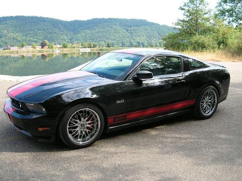 Gebraucht Ford Mustang GT 412 PS (303 kW) 2012 Schwarz Coupé