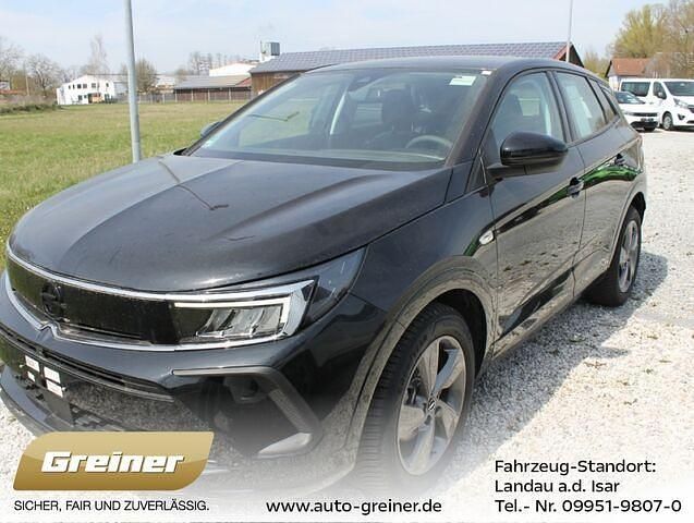 Diamant schwarz (metallic) Gebraucht 2024 Opel Grandland X SUV | 23.690 € (Fairer Preis) - Bild 1/2