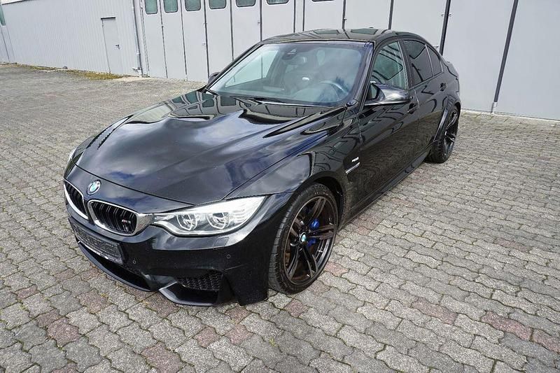 Schwarz Gebraucht 2015 BMW M3 Performance Limousine | 39.000 € (Fairer Preis) - Bild 1/4