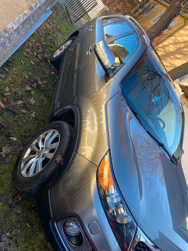 Gebraucht Kia Sorento 197 PS (144 kW) 2011 Grau SUV