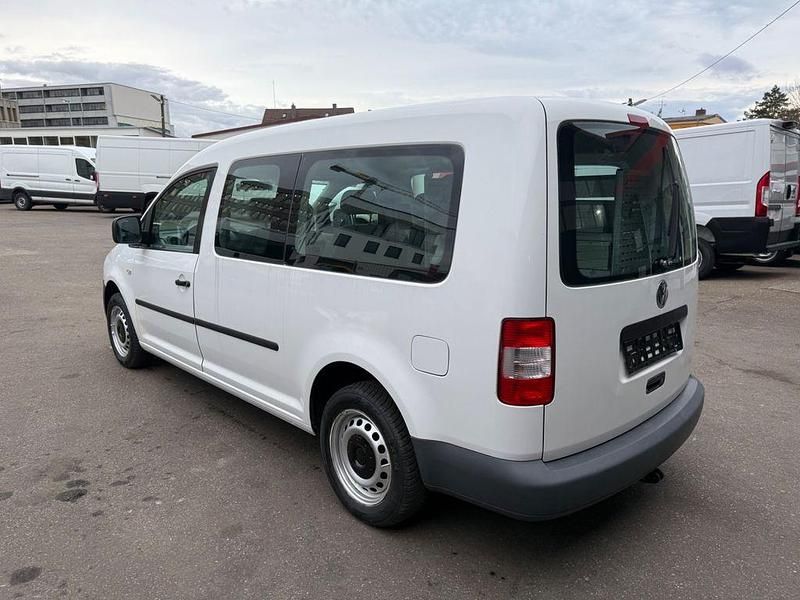 Gebraucht VW Caddy Maxi 105 PS (77 kW) 2010 Weiß Van / Kleinbus