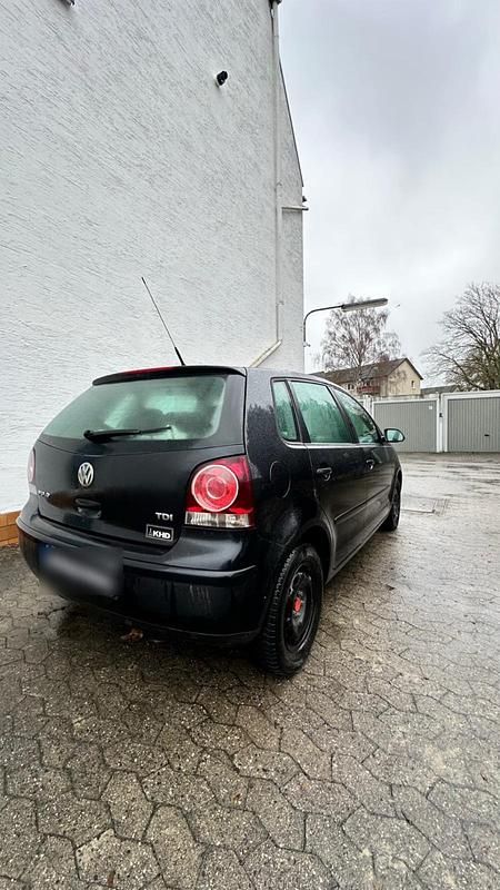 Gebraucht VW Polo 70 PS (51 kW) 2007 Schwarz Kleinwagen