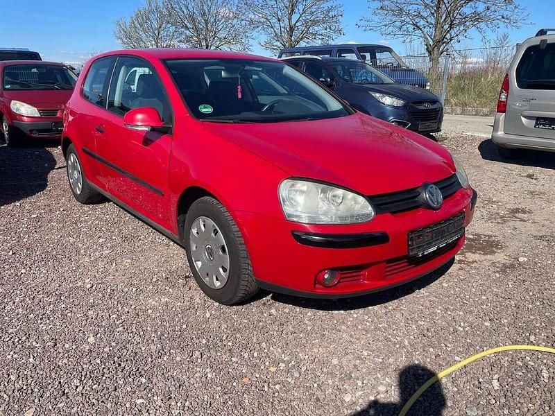 Tornadorot Gebraucht 2004 VW Golf IV Trendline Kleinwagen | 1.000 € (Superpreis) - Bild 1/4