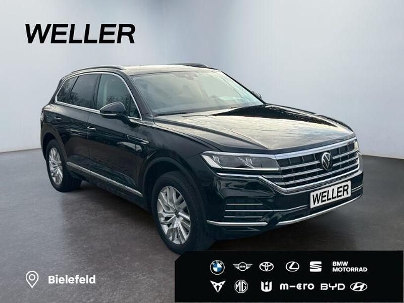 Gebraucht VW Touareg Atmosphere 286 PS (210 kW) 2021 Deep black pearlescent SUV