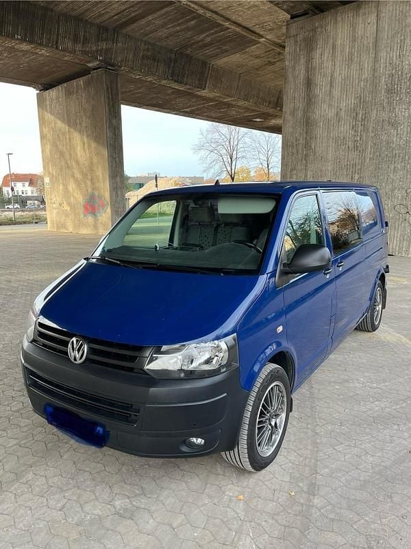 Gebraucht VW T5 180 PS (132 kW) 2014 Blau Van