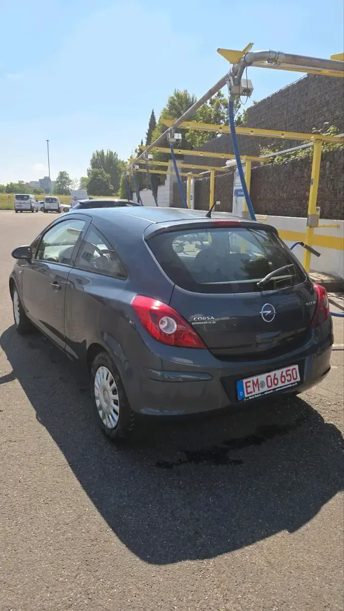 Gebraucht Opel Corsa 60 PS (44 kW) 2009 Blau Kleinwagen