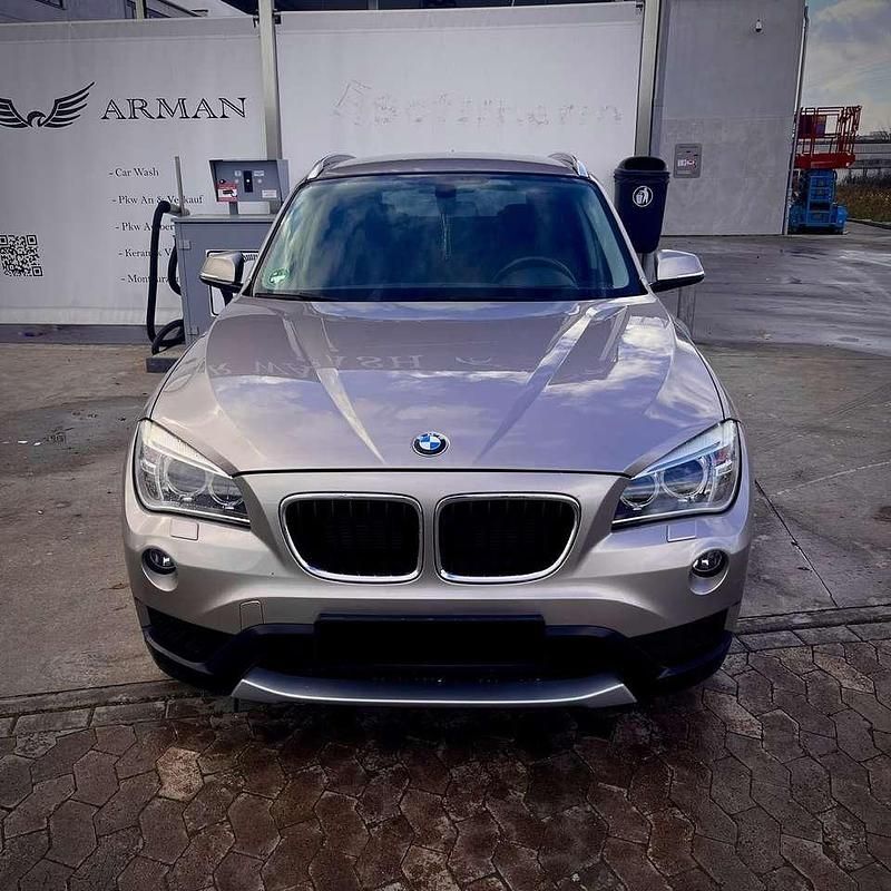 Gebraucht BMW X1 150 PS (110 kW) 2012 Grau SUV