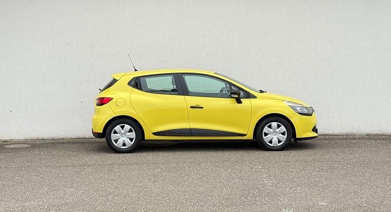 Gebraucht Renault Clio IV Authentique 64 PS (47 kW) 2014 Gelb Kleinwagen
