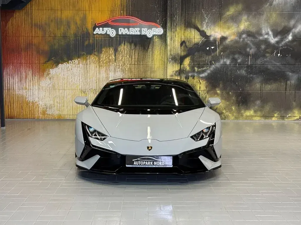Gebraucht Lamborghini Huracán 640 PS (470 kW) 2024 Grau Coupé