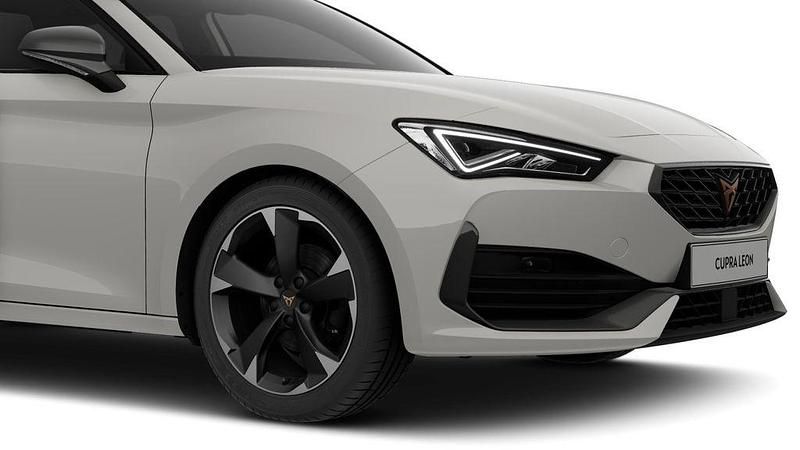Gebraucht Cupra Leon 150 PS (110 kW) 2023 Weiß Limousine