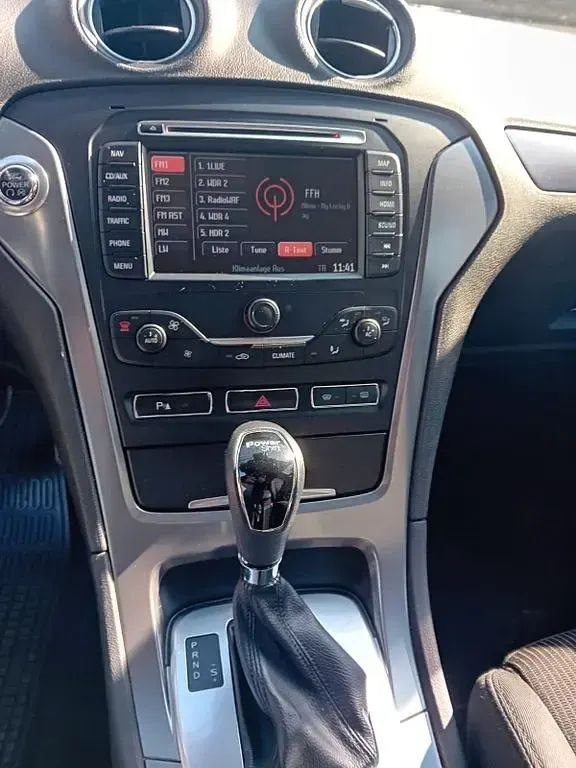 Gebraucht Ford Mondeo Titanium 163 PS (119 kW) 2014 Schwarz Limousine