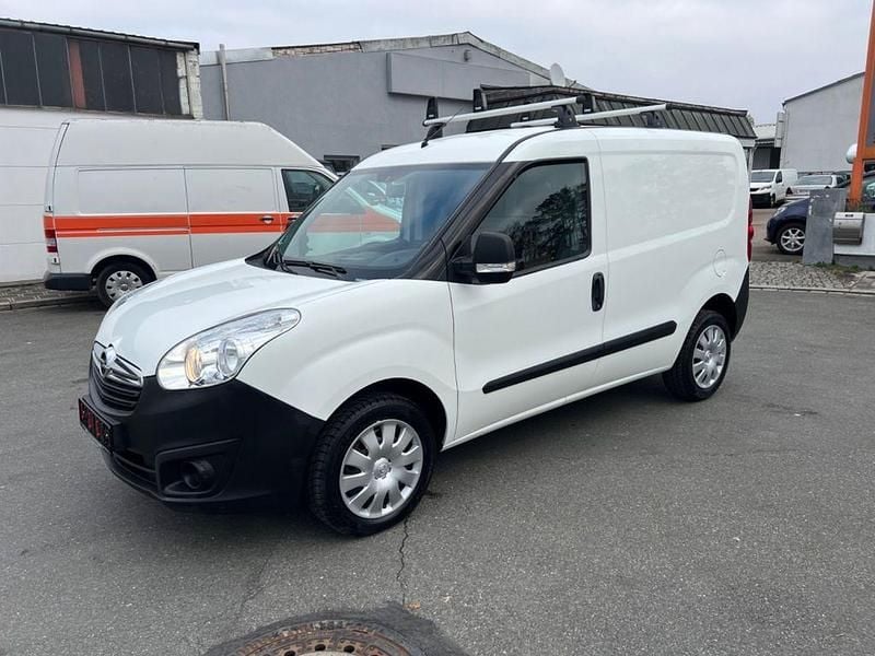 Second-hand Opel Combo 95 CP (69 kW) 2018 Alb Monovolum
