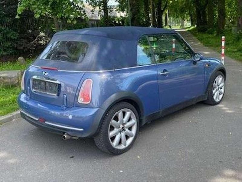 Gebraucht Mini Cooper Cabriolet 116 PS (85 kW) 2005 Cool blue metallic Cabrio