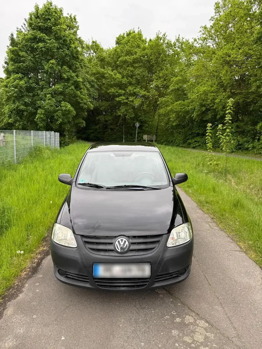 Używany VW Fox 60 KM (44 kW) 2011 Czarny Hatchback