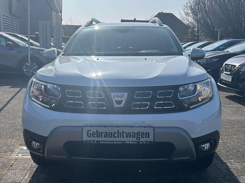 Gebraucht Dacia Duster Prestige 114 PS (83 kW) 2018 Gletscherweiss SUV