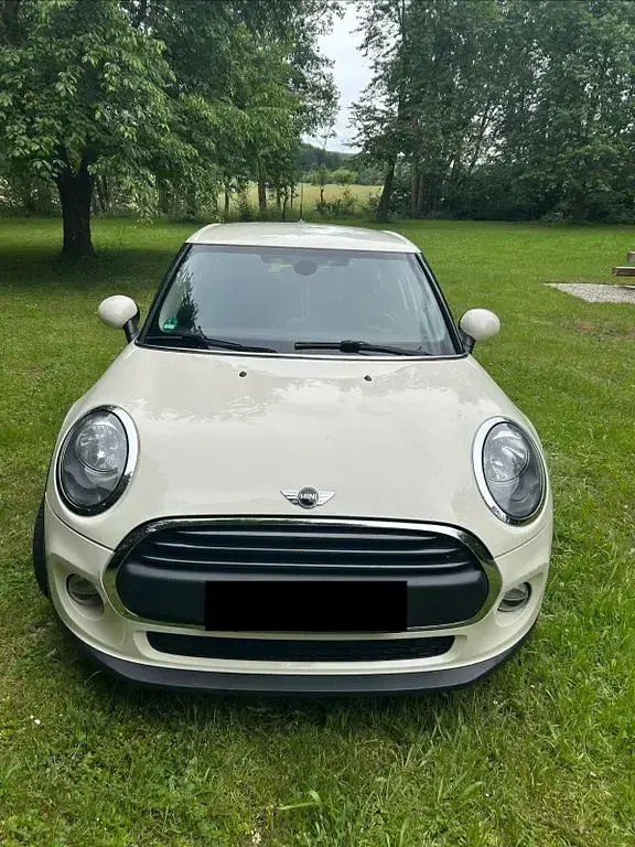 Gebraucht Mini One D 95 PS (69 kW) 2016 Weiß Kleinwagen