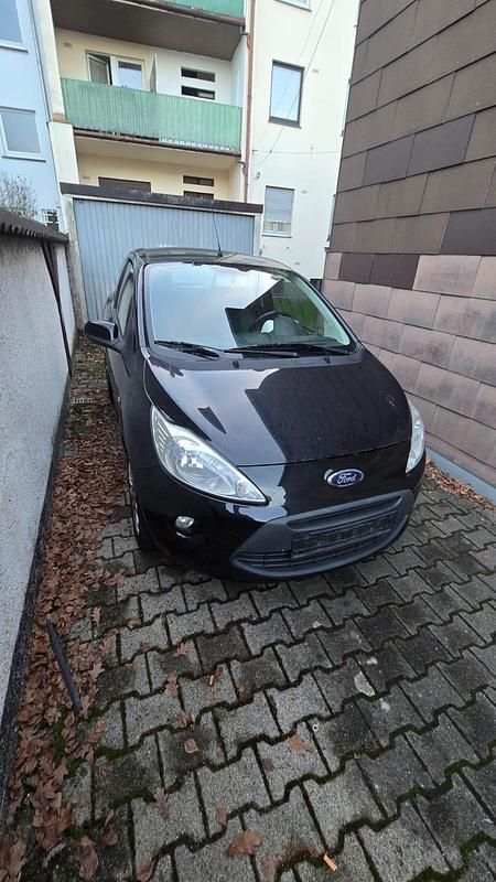 Gebraucht Ford Ka 70 PS (51 kW) 2010 Schwarz Kleinwagen