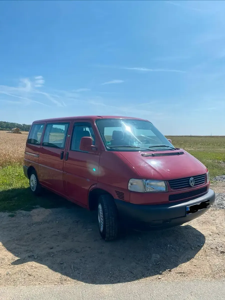 Gebraucht VW Caravelle 115 PS (84 kW) 1997 Rot Van / Kleinbus