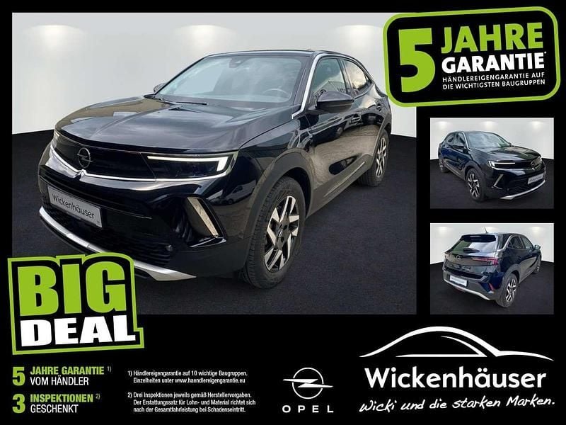 Diamant schwarz/karbon schwarz Gebraucht 2022 Opel Mokka-e Elegance SUV | 17.990 € (Fairer Preis) - Bild 1/4