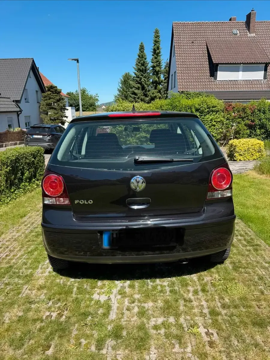 Gebraucht VW Polo Comfortline 60 PS (44 kW) 2008 Schwarz Kleinwagen