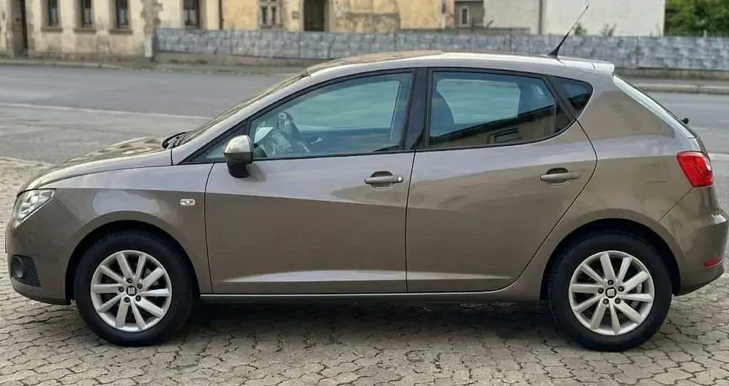 Gebraucht Seat Ibiza 90 PS (66 kW) 2015 Grau Kleinwagen
