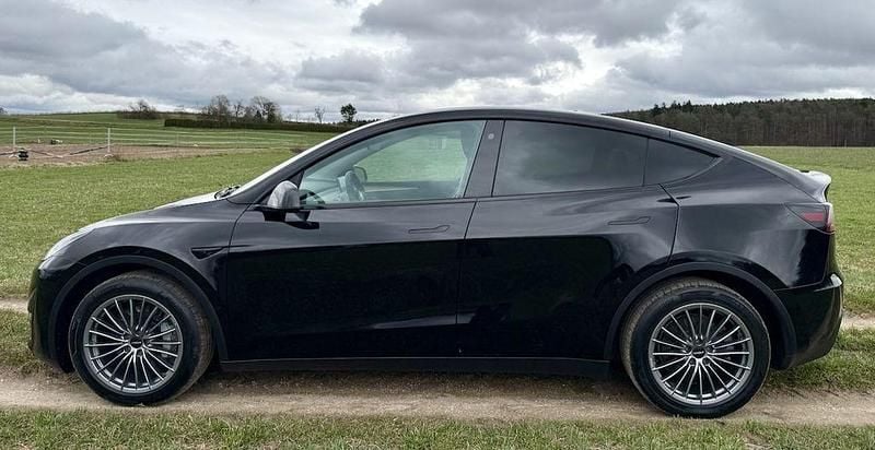 Gebraucht Tesla Model Y Long Range AWD 378 kW (514 PS) 2023 Schwarz SUV