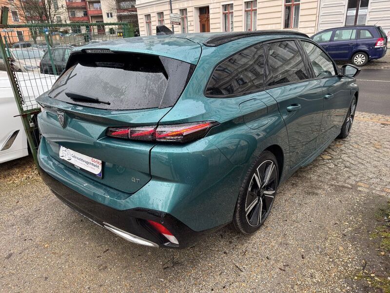 Gebraucht Peugeot 308 GT 131 PS (96 kW) 2024 Avatarblau metallic Kombi