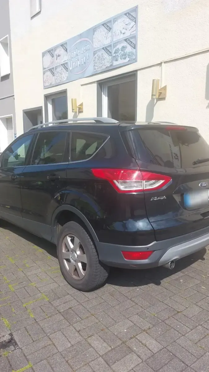 Gebraucht Ford Kuga 163 PS (119 kW) 2013 Schwarz SUV