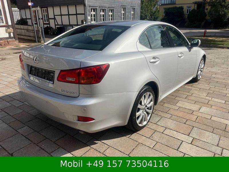 Gebraucht Lexus IS220d 177 PS (130 kW) 2008 Silber Limousine