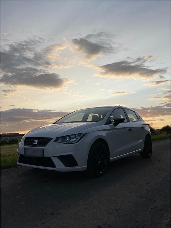 Usata Seat Ibiza Reference 80 CV (58 kW) 2018 Bianco Utilitaria