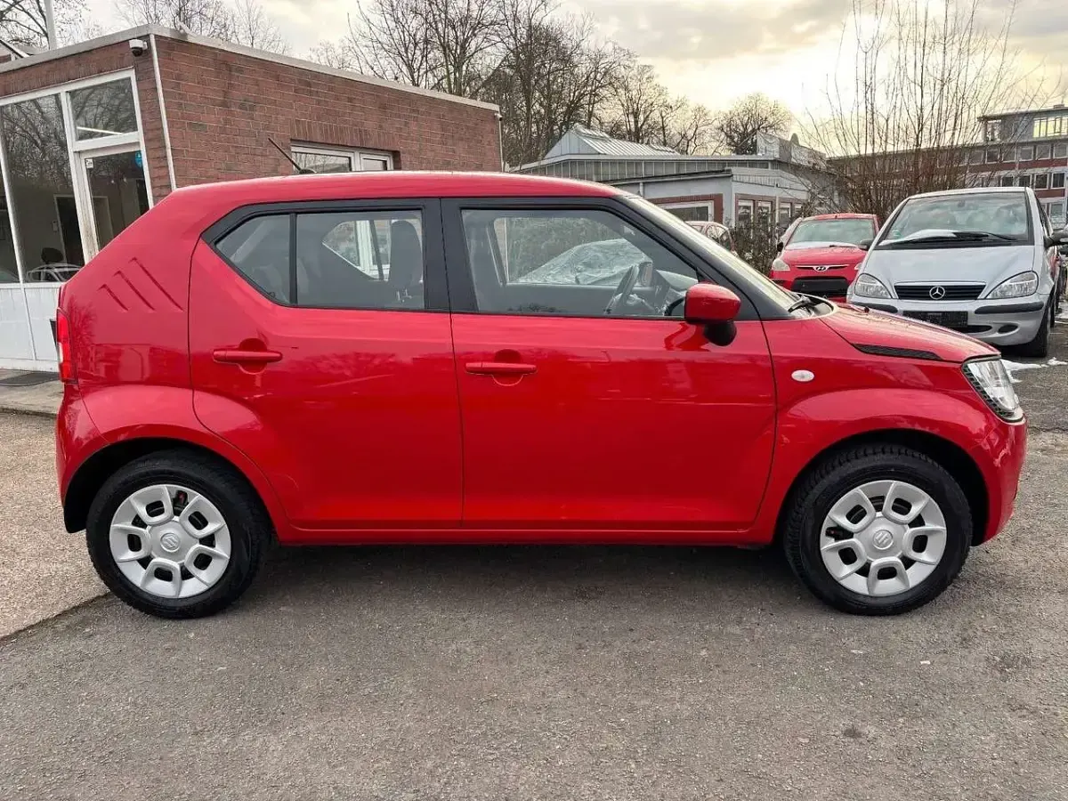 Gebraucht Suzuki Ignis Comfort 90 PS (66 kW) 2018 Rot SUV