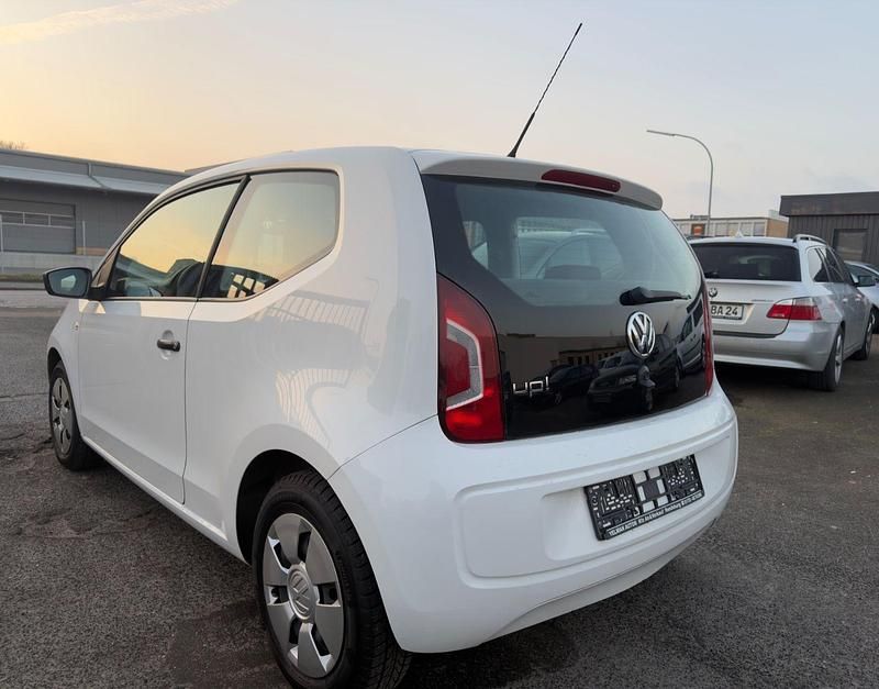 Gebraucht VW up! take up! 60 PS (44 kW) 2012 Weiß Kleinwagen