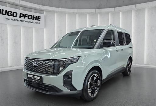 Neu Ford Tourneo Courier Titanium 100 kW (136 PS) 2026 Grau Van / Kleinbus