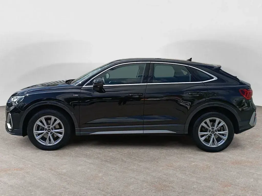 Gebraucht Audi Q3 Sportback S-Line 150 PS (110 kW) 2024 Mythosschwarz metallic SUV