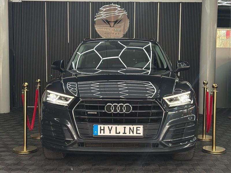 Gebraucht Audi Q5 S-Line 245 PS (180 kW) 2019 Grau SUV