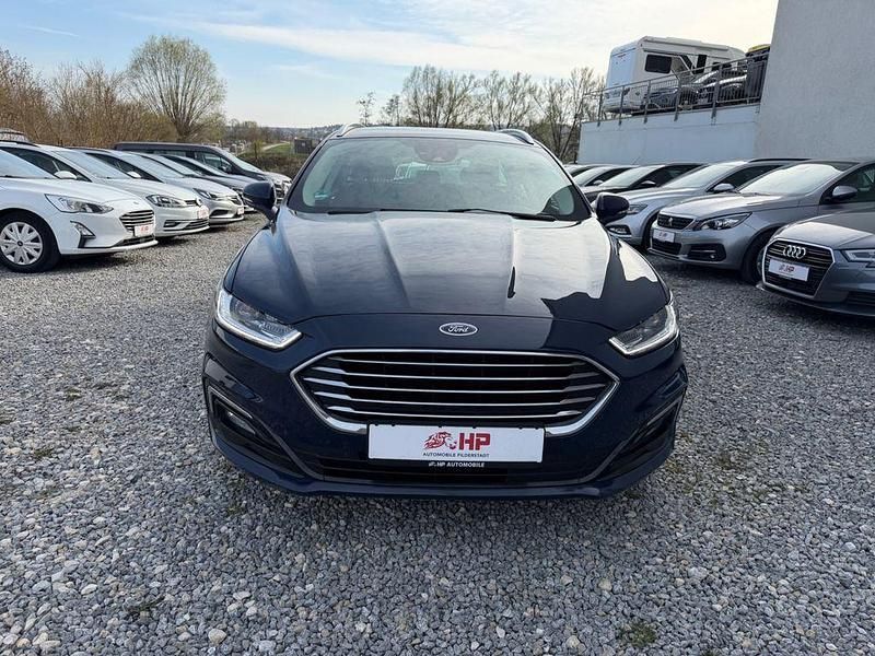 Gebraucht Ford Mondeo Titanium 150 PS (110 kW) 2020 Blau Limousine