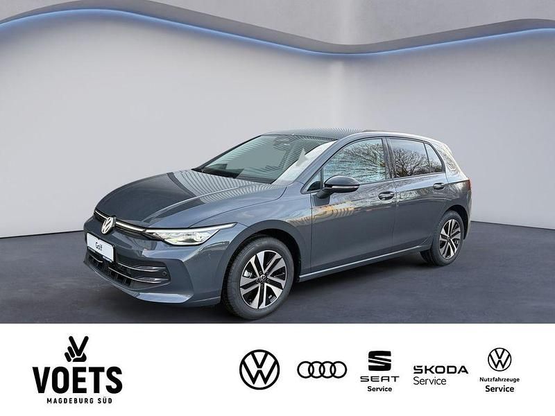 Gebraucht VW Golf VIII 150 PS (110 kW) 2026 Grau Limousine