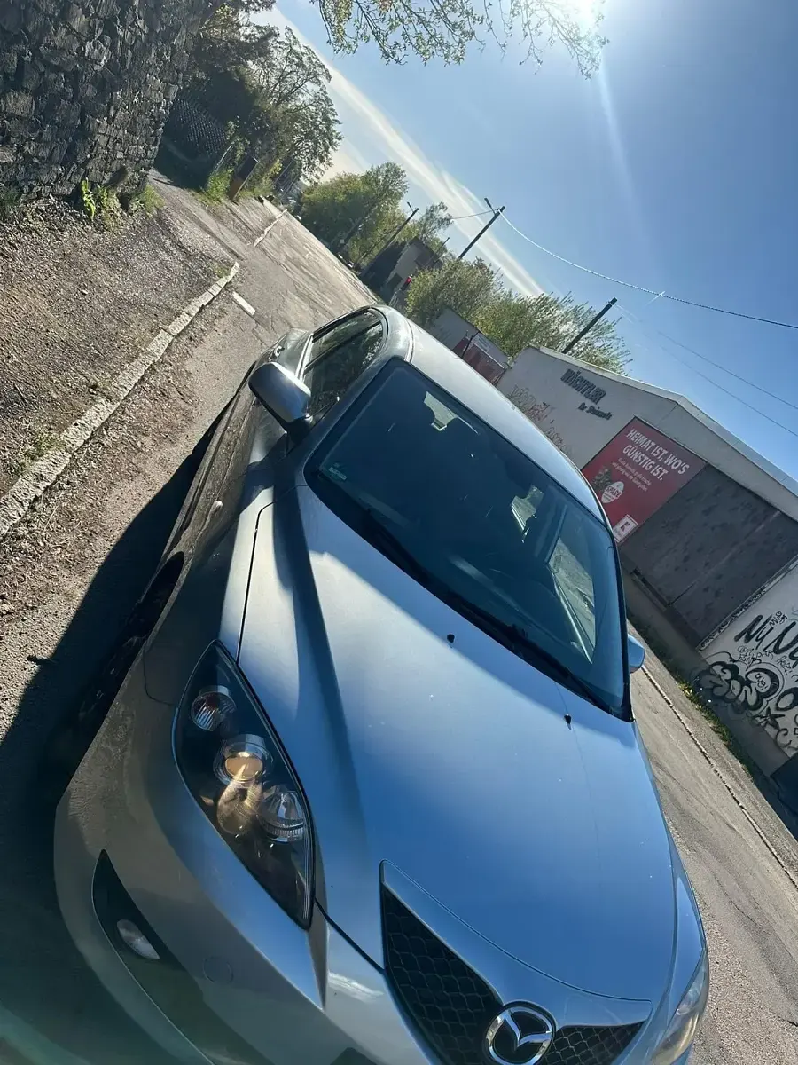Gebraucht Mazda 3 105 PS (77 kW) 2007 Blau Kleinwagen