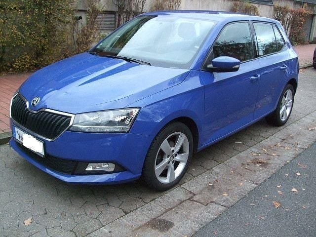 Blau Gebraucht 2020 Skoda Fabia Kleinwagen | 10.750 € (Superpreis) - Bild 1/4
