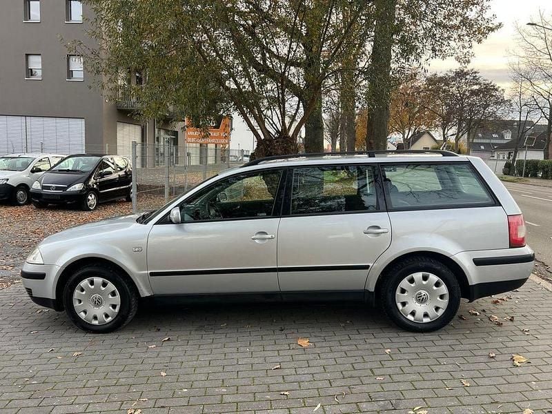 Gebraucht VW Passat 116 PS (85 kW) 2001 Silber Kombi