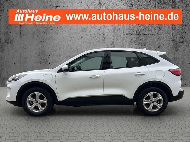 Gebraucht Ford Kuga 224 PS (164 kW) 2022 Frozen white SUV