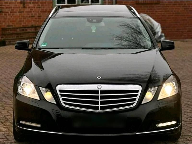 Gebraucht Mercedes C300 244 PS (179 kW) 2010 Kombi