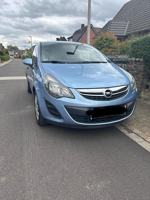 Blau Gebraucht 2013 Opel Corsa Kleinwagen | 1.800 € (Superpreis) - Bild 1/4