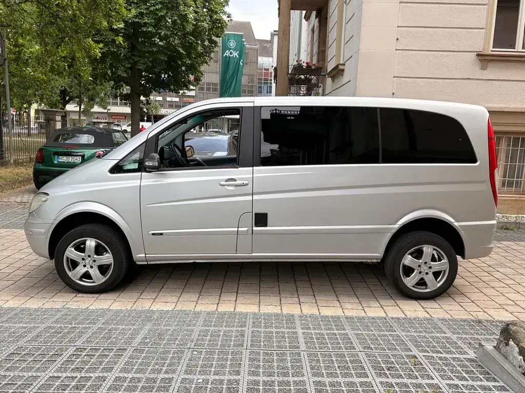 Gebraucht Mercedes Viano 150 PS (110 kW) 2008 Grau Van / Kleinbus